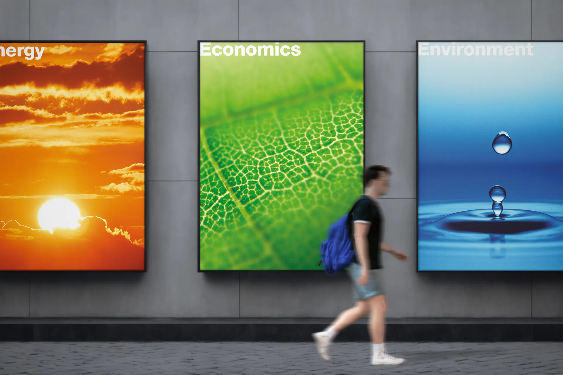 Drei XXL Poster mit Bildern der e-save Kampagne, Sonne, Blatt. Tropfen, davor Person Bewegungsunschärfe